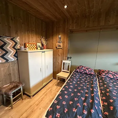 Architectural Gem With Fjord View * Holmedal