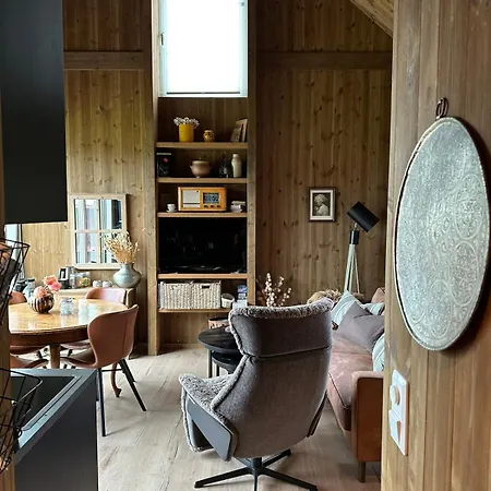 Architectural Gem With Fjord View * Holmedal